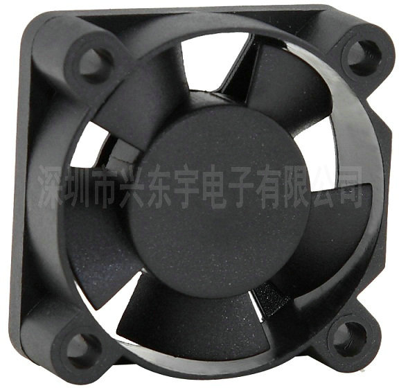 散热风扇的功能是什么？